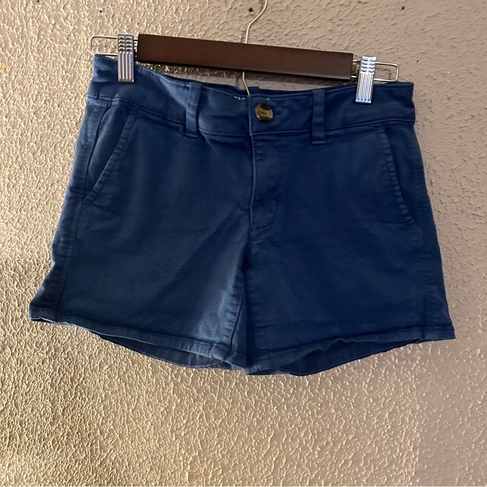 American Eagle Blue Super Stretch Midi Shorts Size 2